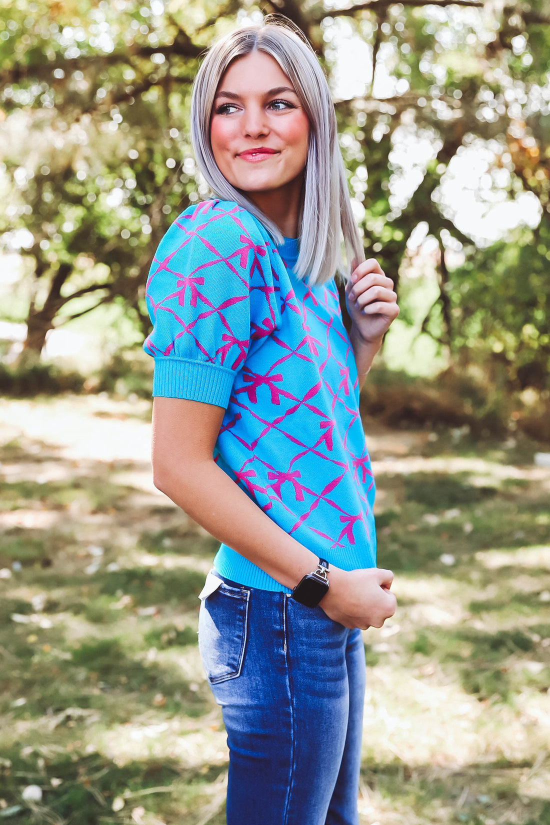 Short Sleeve Bow Sweater: Blue & Pink